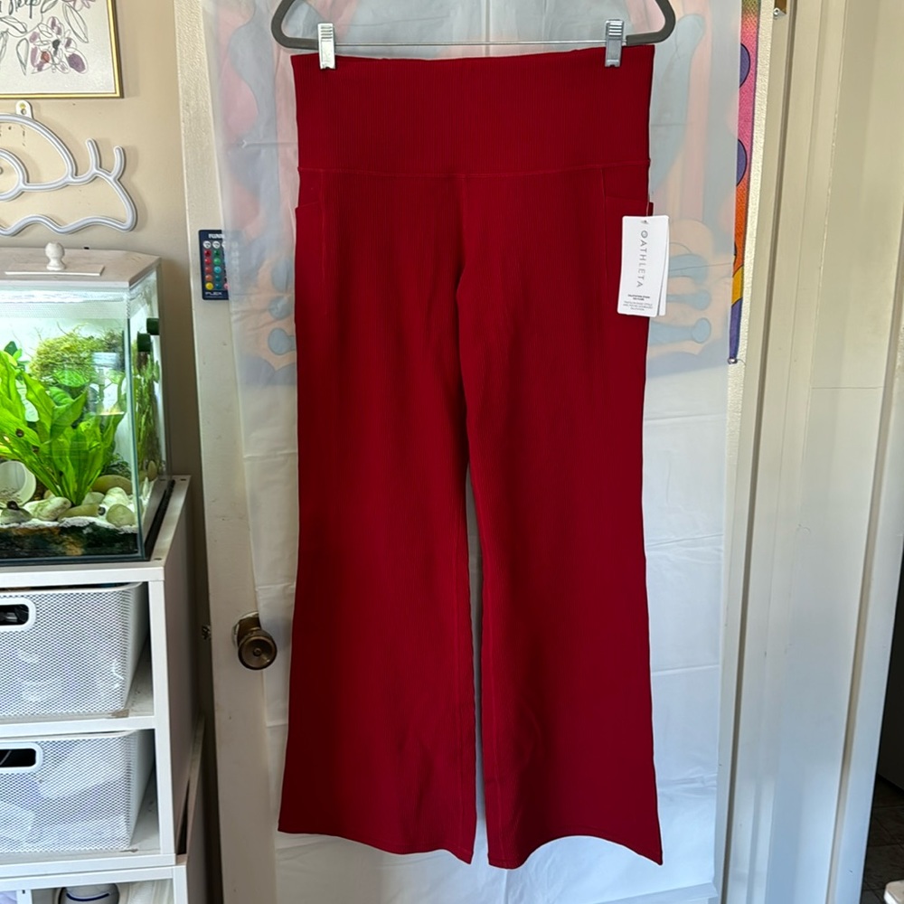 Salutation stash ribbed flare pant